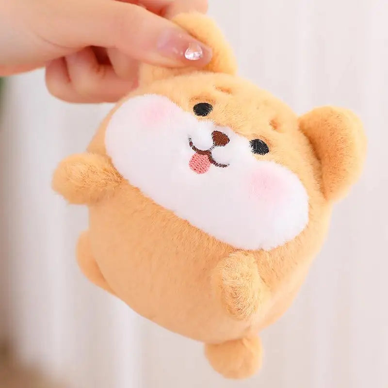 11cm Kawaii Tail Wagging Cat Doll Dog Plush Toys that Wag Their Tails by Pulling on a String Without Using Batteries