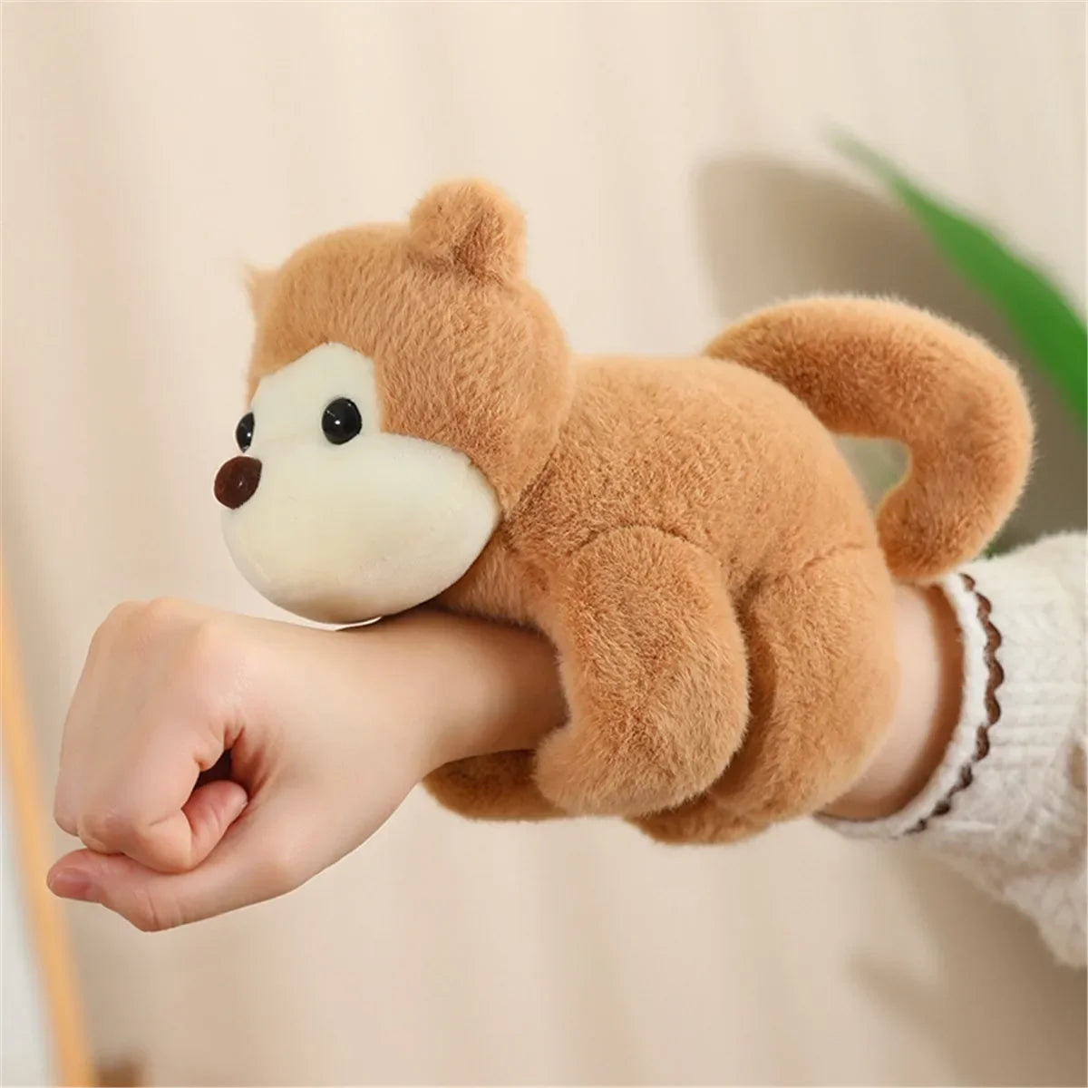 Creative Plush Capybara Clap Ring Simulation Capybara Fox Panda Kawaii Anime Fluffy Toy Stuffed Animals Doll Plush Capybara Gift