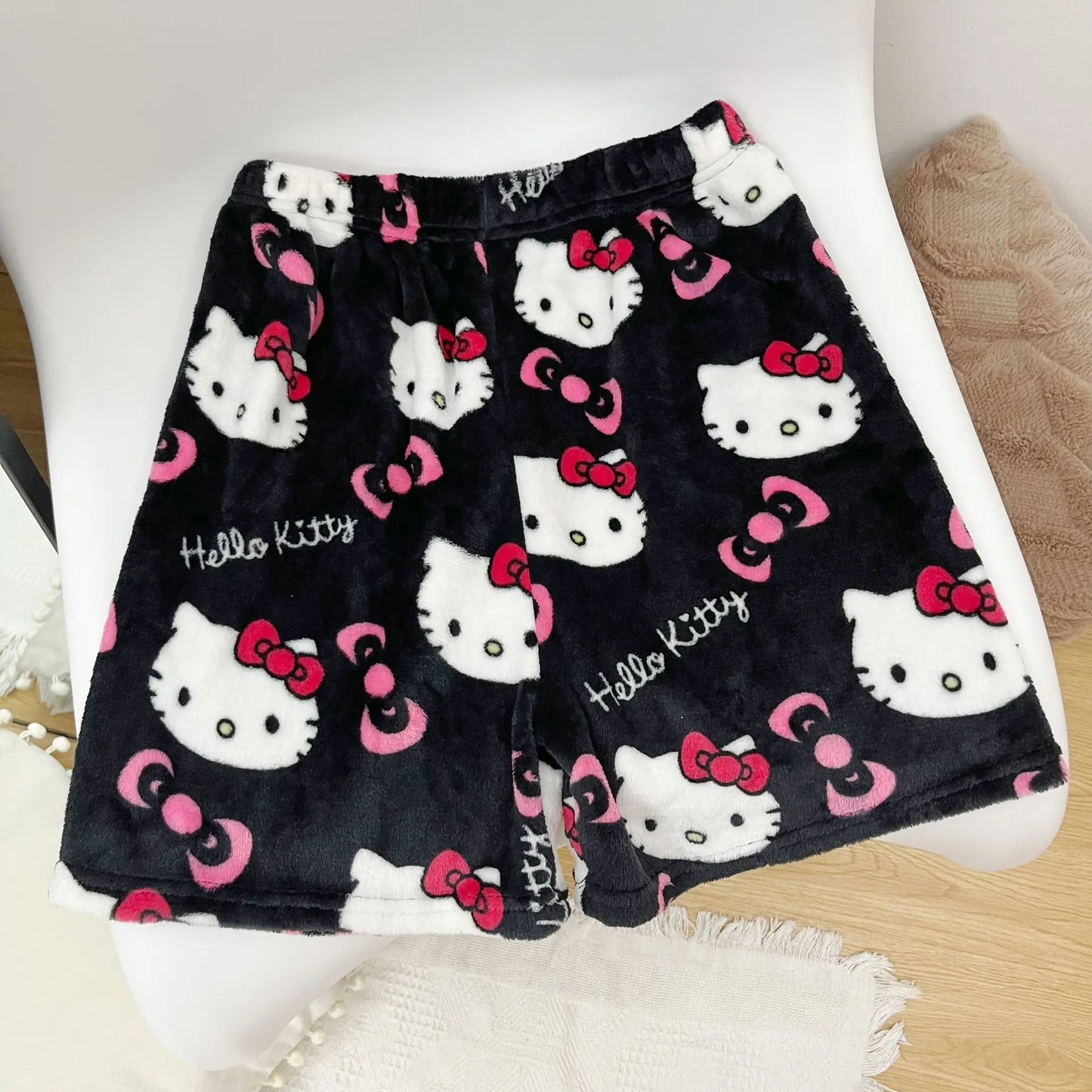 New Sanrio Hello Kitty Kuromi Summer Shorts Cartoon Casual Women's Coral Plush Elastic Soft Shorts Comfortable Home Shorts Gift