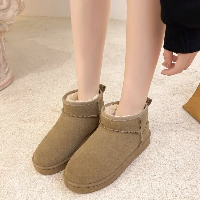 Snow Boots Women's Short Tube Thickened Cotton Shoes Non-slip Winter New Shoes Student Women's Shoes 2022 Black Boots