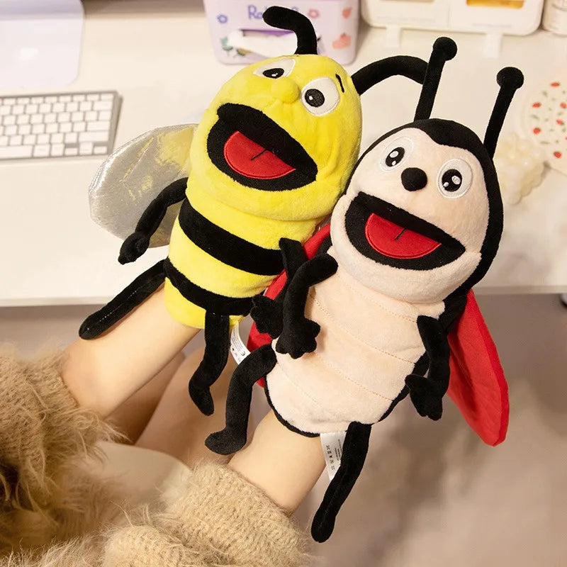 Insect Soft Stuffed Toy Doll Dragonfly Ants Butterfly Ladybug Cosplay Plush Doll Educational Baby Toys Cute Hand Finger Puppet