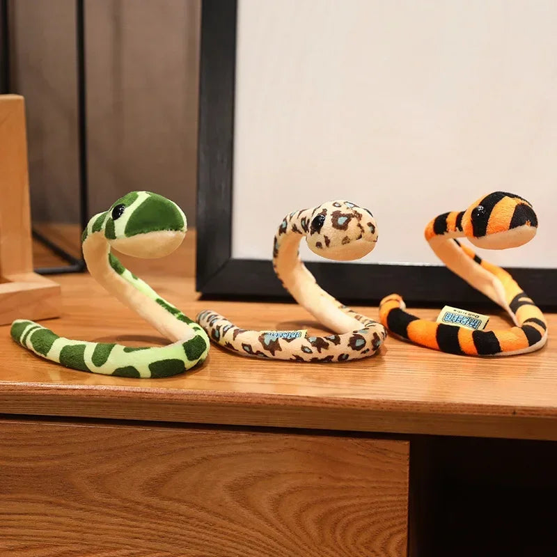 Multiple Colors Cute Mini Lifelike Surround Snake Plush Toys Vivid Pretty Small Snake Decor Wound Around Hands Funny Toys