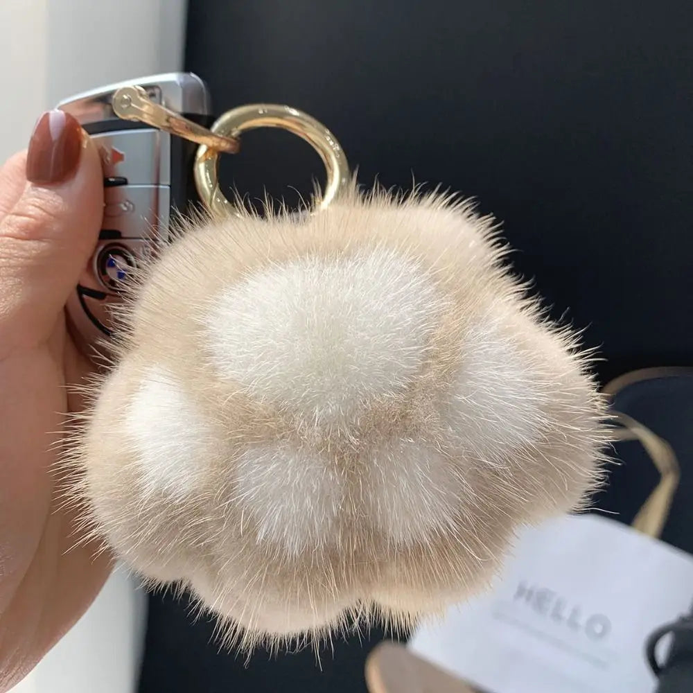 Cat Paw Pendant Keychain Kawaii Soft Faux Fur Keychain Kid Gift Stuffed Toy Plush Toy Key Ring Backpack Car Key Pendant