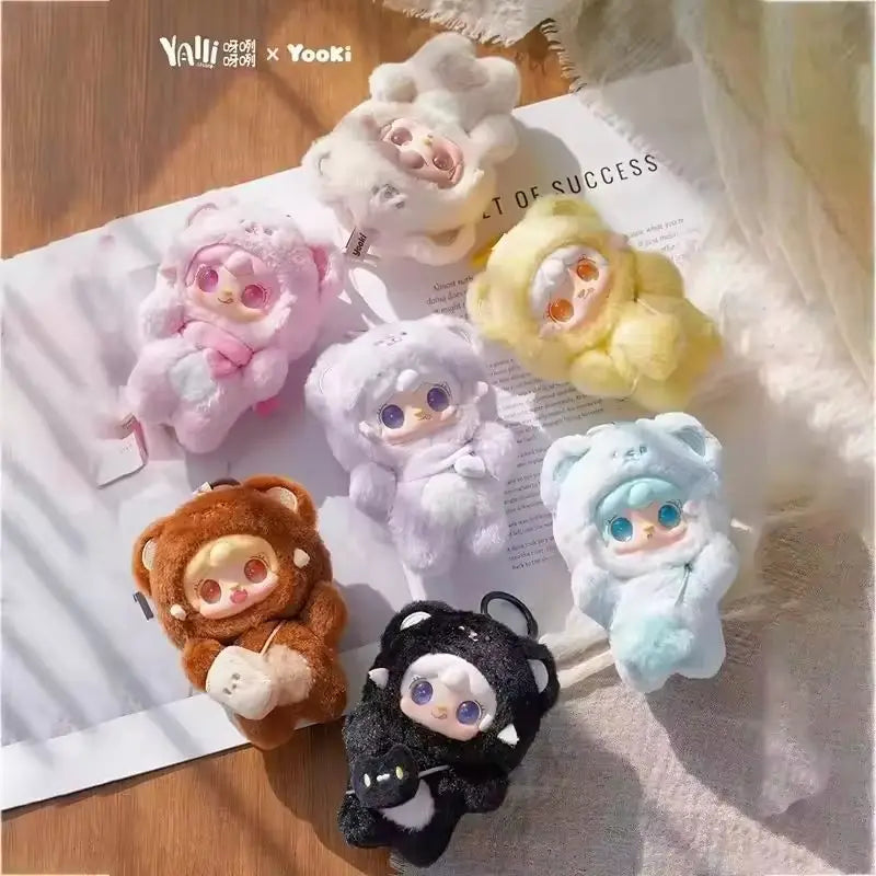 Hot Yooki V4 10cm Pendant Gen Bite Bear Series Vinyl Mini Blind Box Cute Decor Collection Figurine Kid Bestie Girl New Year Toys