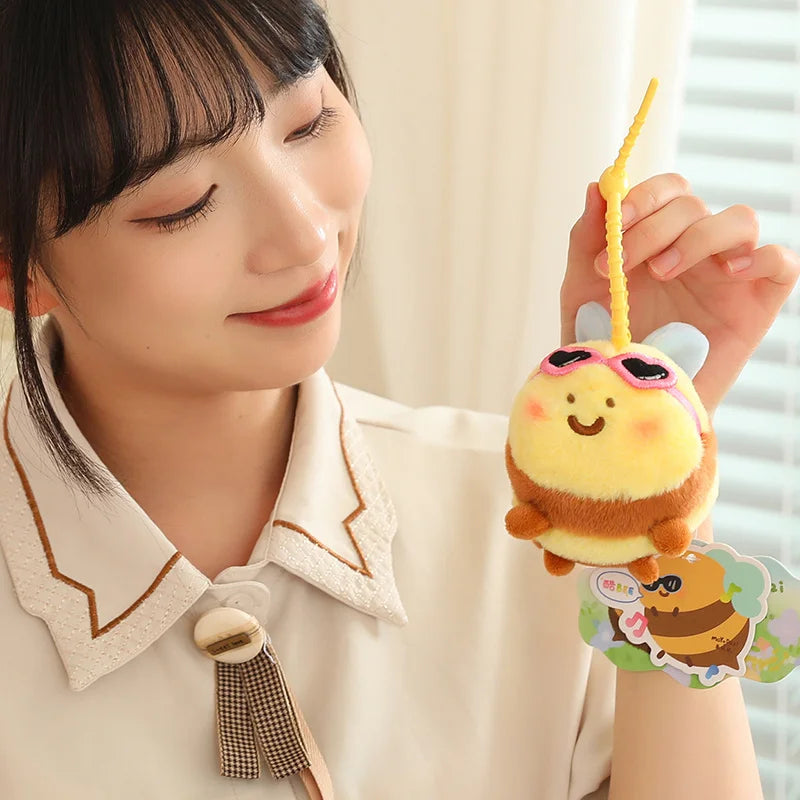 9CM Cute Bee Doll Pendant Stuffed Plush Animal Kids Toys Cartoon Bag Decoration Creative Lovely Girls Birthday Gifts Home Decor