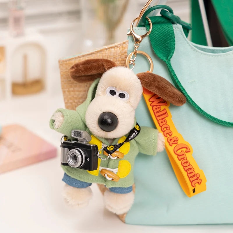 miniso Gromit Plush Doll Wallace Toy Cute Dogs Bag Pendant Key Chain Anime Puppy Stuffed Dolls Xmas Gift Can Change Clothes