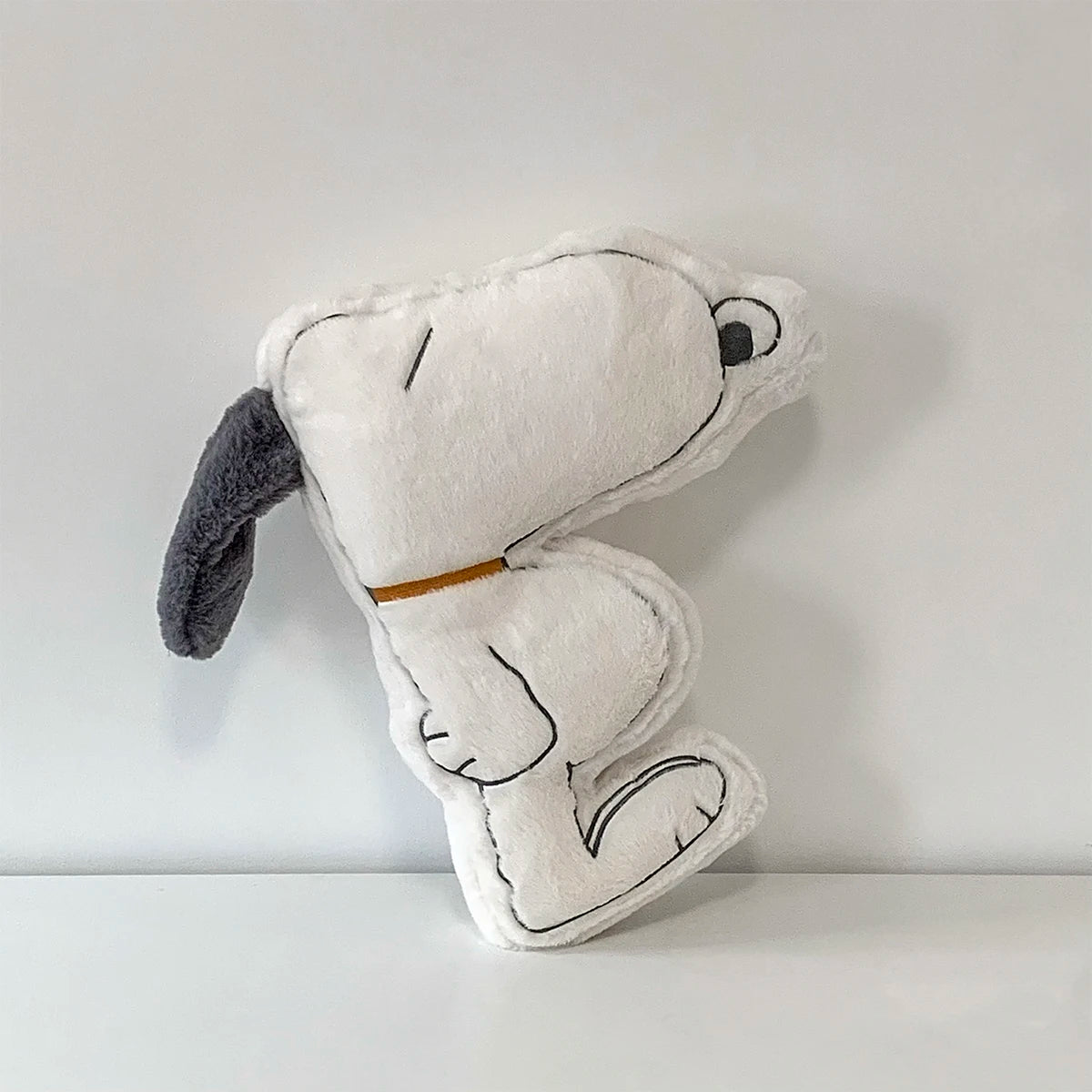 2024 Snoopy Plush Doll Gift For Girls Holiday Gift Lovely Snoopy Plush Toy White Dog Pillow Korean Lazy Style Home Decoratio