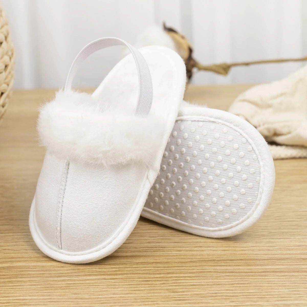 Winter Best Selling Baby Sandals Boys Girls Plush Elastic Casual Baby Shoes Cotton Soft Soles Comfortable Indoor Toddler Shoes