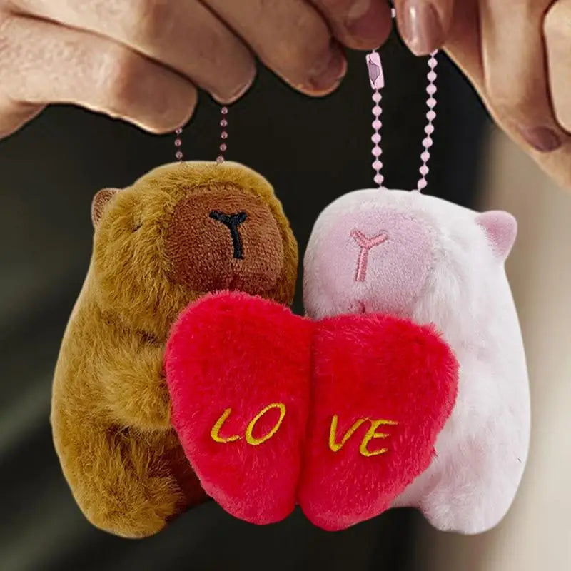 Valentine's Day Keychains Heart Matching Magnetic Keychain Capybara Doll Pendant Cute Accessories Capybara Plushie 2 Pieces Love