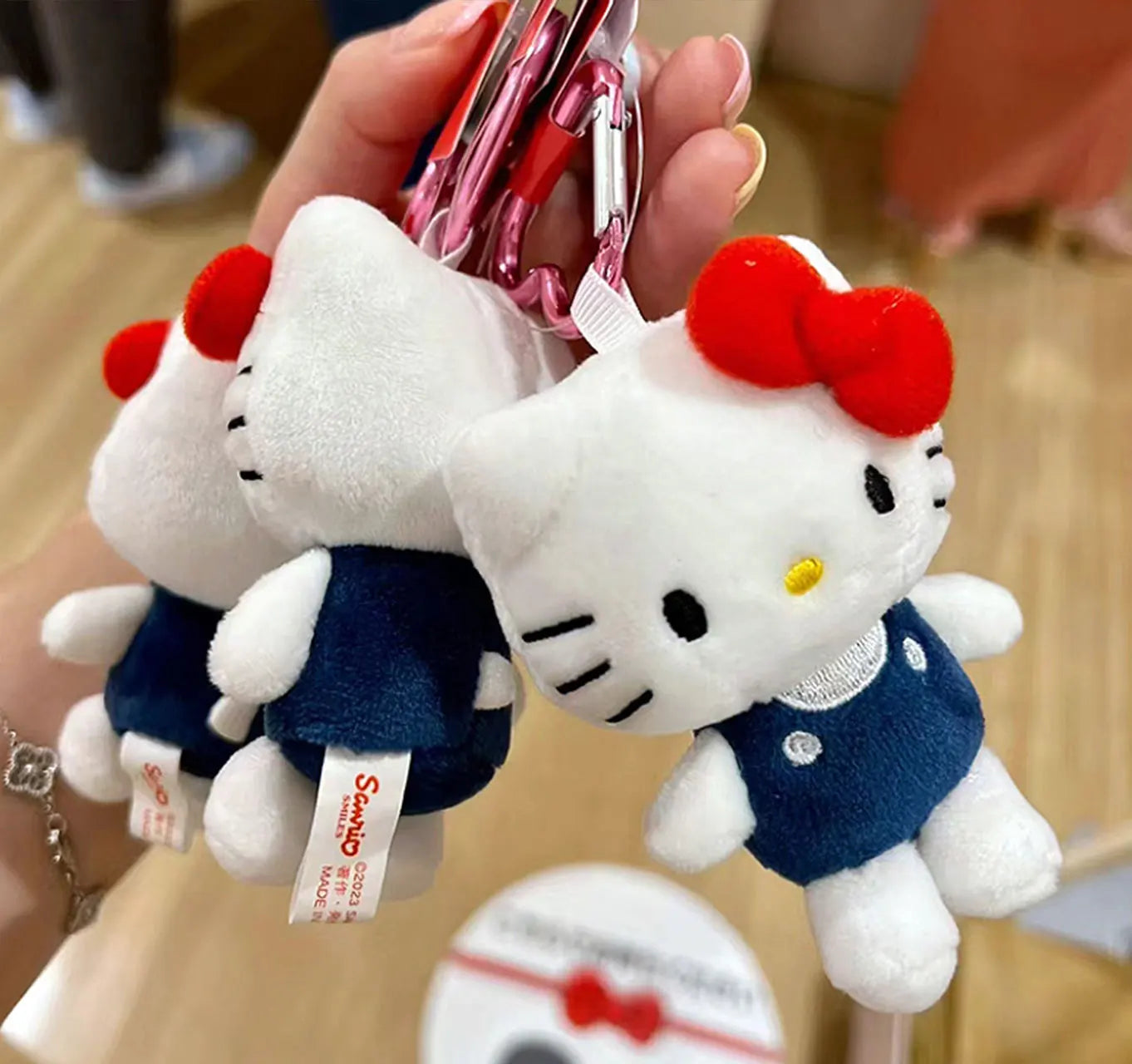 Sanrio Lovely Hello Kitty Plush Keychain Kawaii Anime Kt Backpack Pendant Soft Stuffed Cartoon peluche Stuffed Doll Gift For Kid