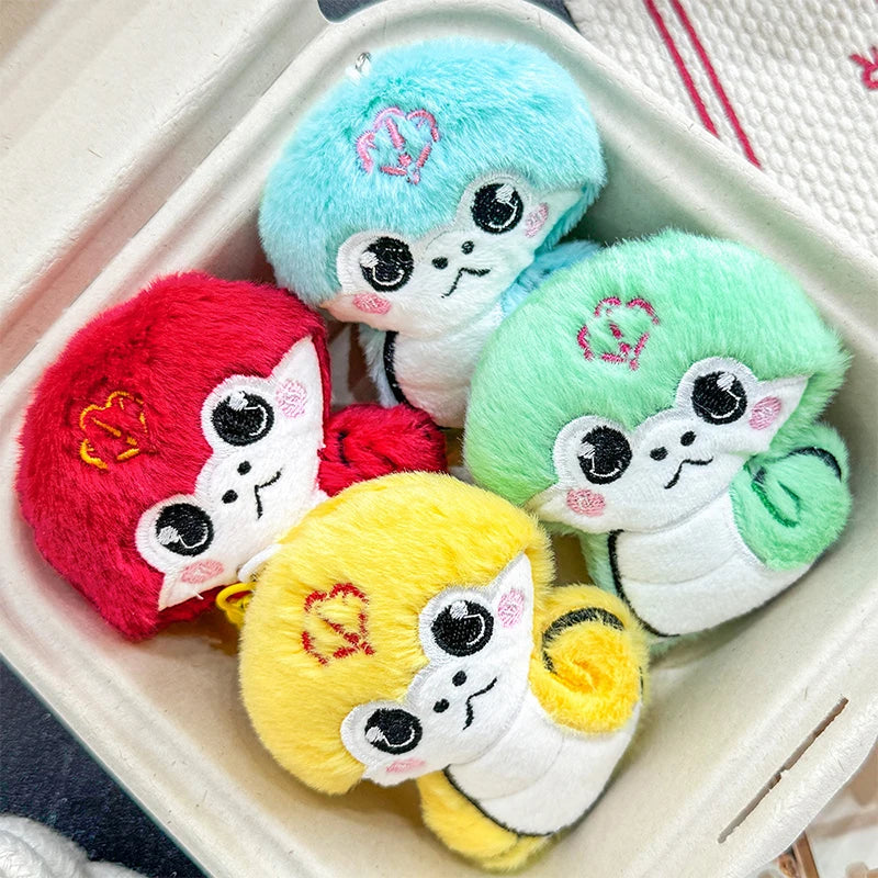 Chinese Style Cute Zodiac Snake Plush Keychain Cartoon Snake Pendant Keychain Bag Decoration Fashion Creative Snake Brooch