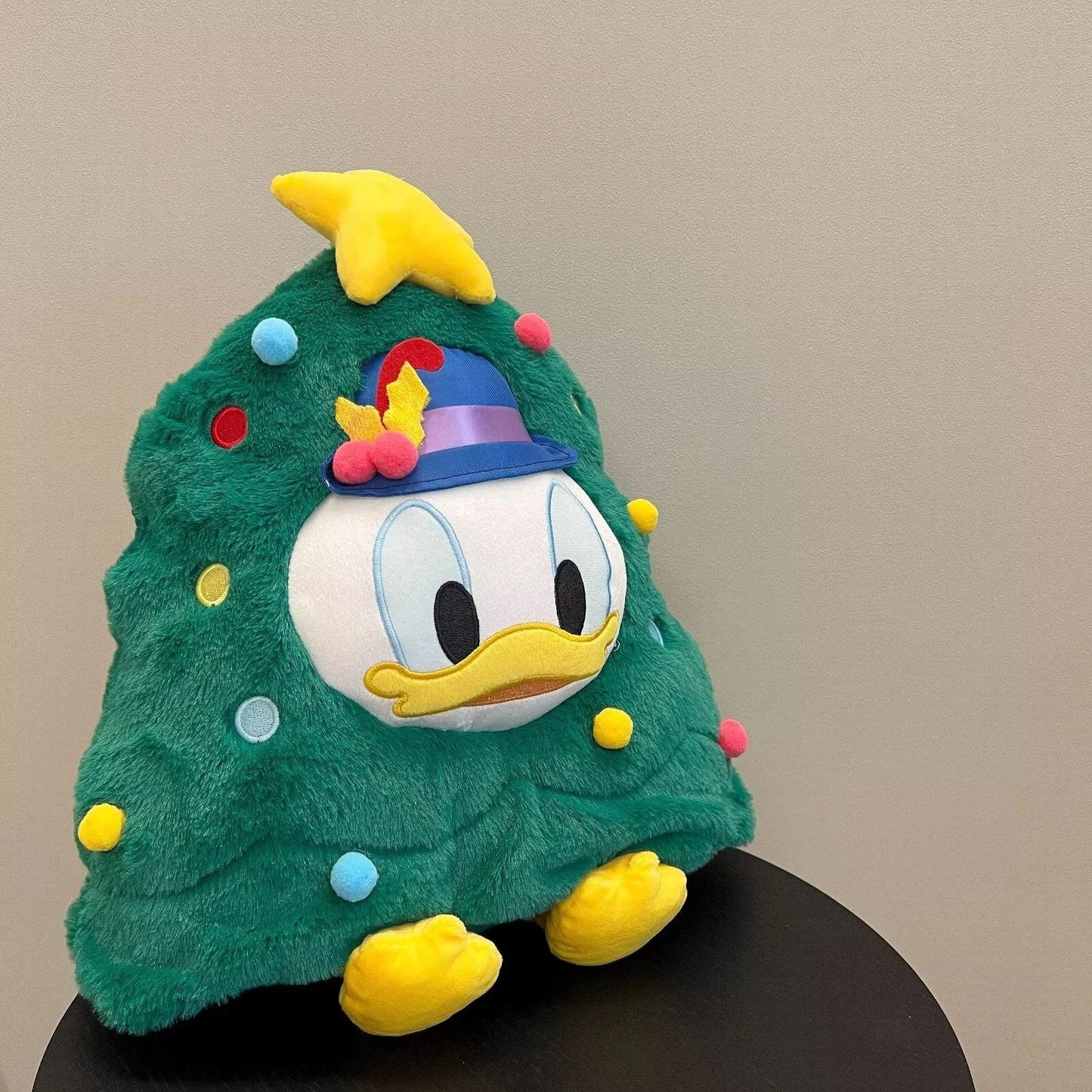 Lovely Christmas Tree Plushies Very Soft Cuddly Pillow Stuffed Anime Donald Duck Plush Toy Kawaii Sleeping Doll Home Decor Gifts