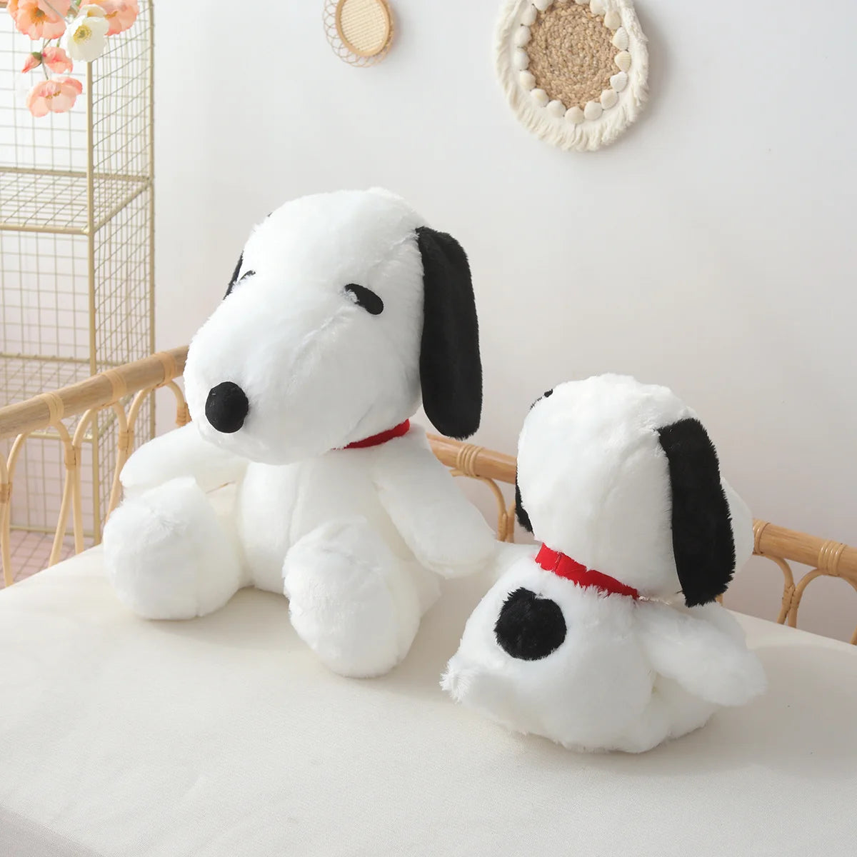 Big Size Snoopy Plush Toy Kawaii White Dog Soft Pillow Stuffed Doll Cartoon Animal Birthday Gifts for Girlfriends Kids