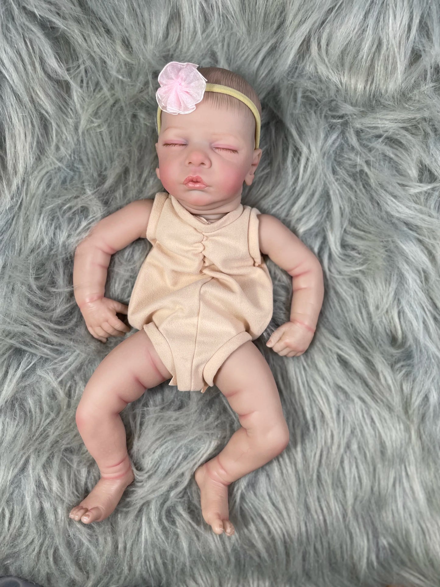 19 Inch Kit Reborn Romy 3D Painted Skin Doll With Rooted Eyelashes and Cloth Body Unassembled Reborn Baby Doll Parts Molds