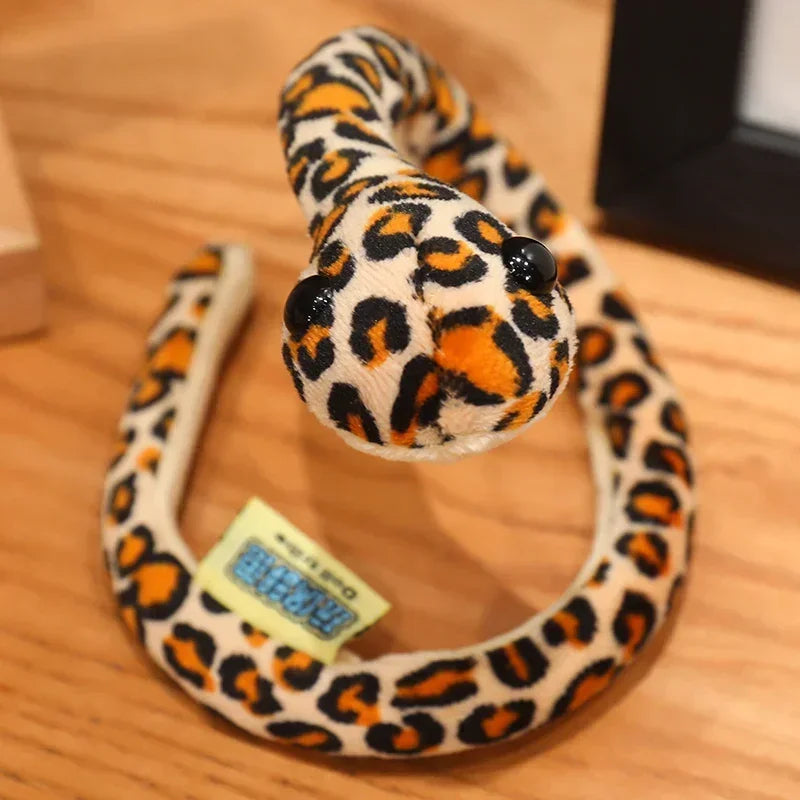 Multiple Colors Cute Mini Lifelike Surround Snake Plush Toys Vivid Pretty Small Snake Decor Wound Around Hands Funny Toys