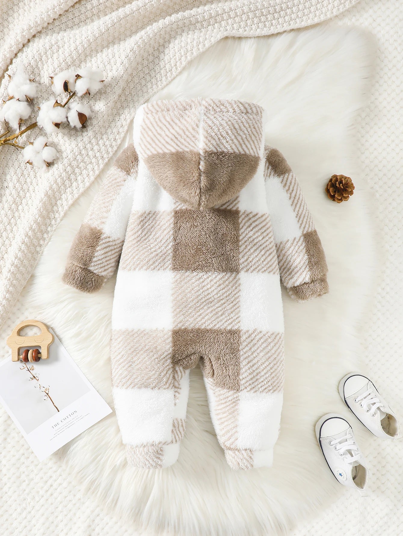 Baby Boys and Girls Plaid Romper Hooded Long Sleeved Plush Jumpsuit Winter Warm Bodysuit Clothes for 3-24 Months Toddler Boy