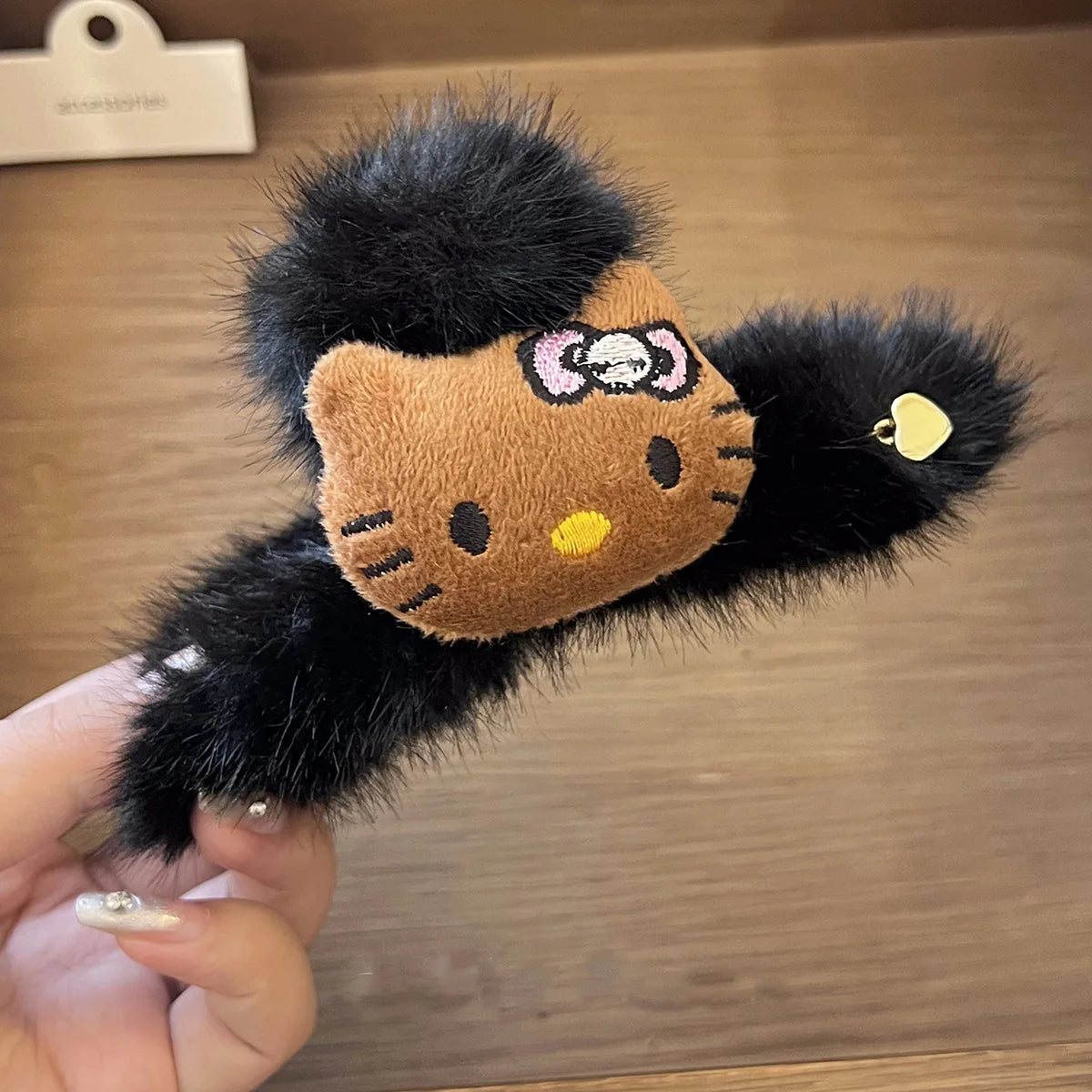 Sanrio Cute Plush Clasp Hello Kitty Hawaii Series Hairpin Black Brown Autumn and Winter Large Grip Girl Christmas Gift Hairclips