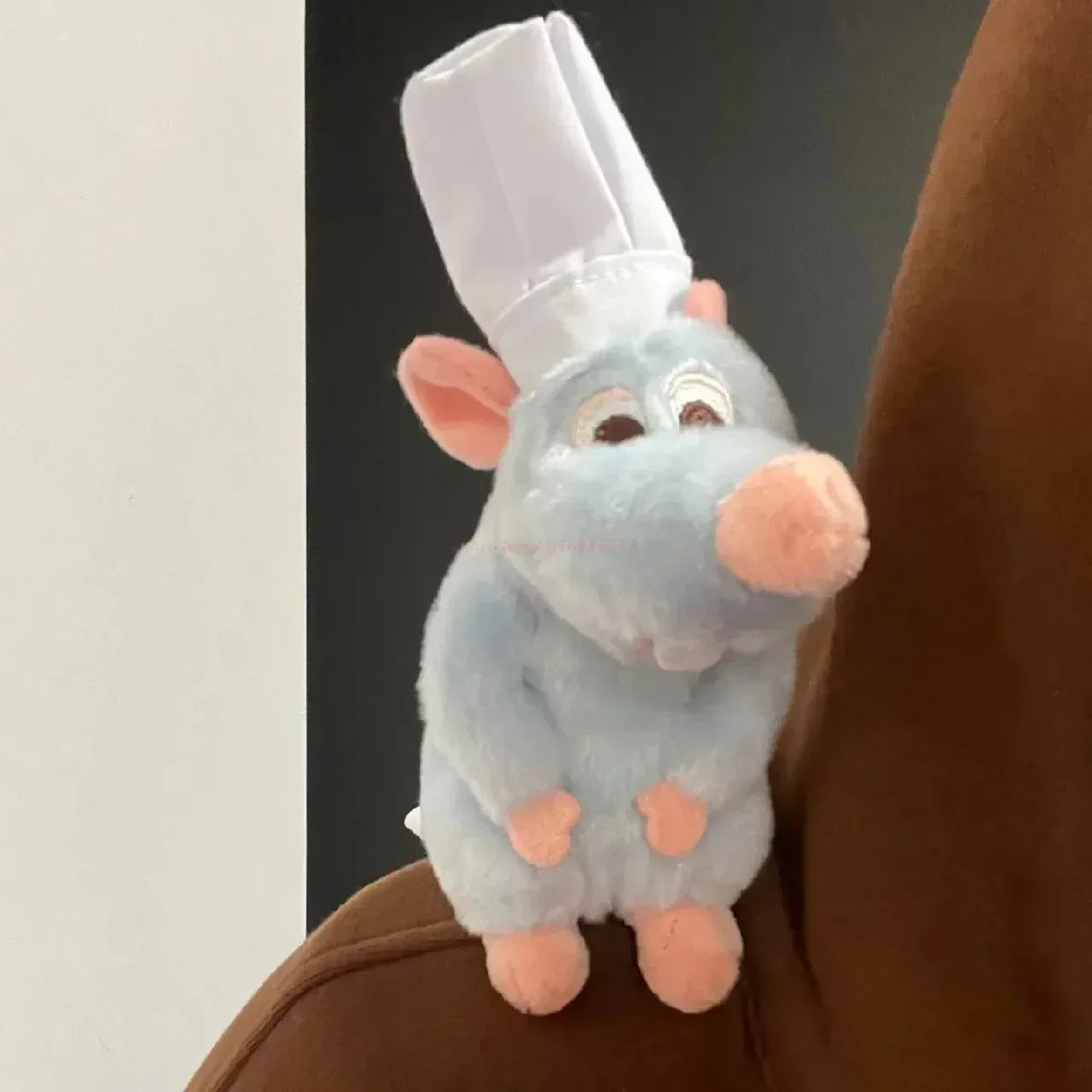 16cm Disney Store Ratatouille Chef Remy Magnetic Shoulder Plush Toy Gifts Kawaii Plush Stuff Toys For Friends Birthday Gift