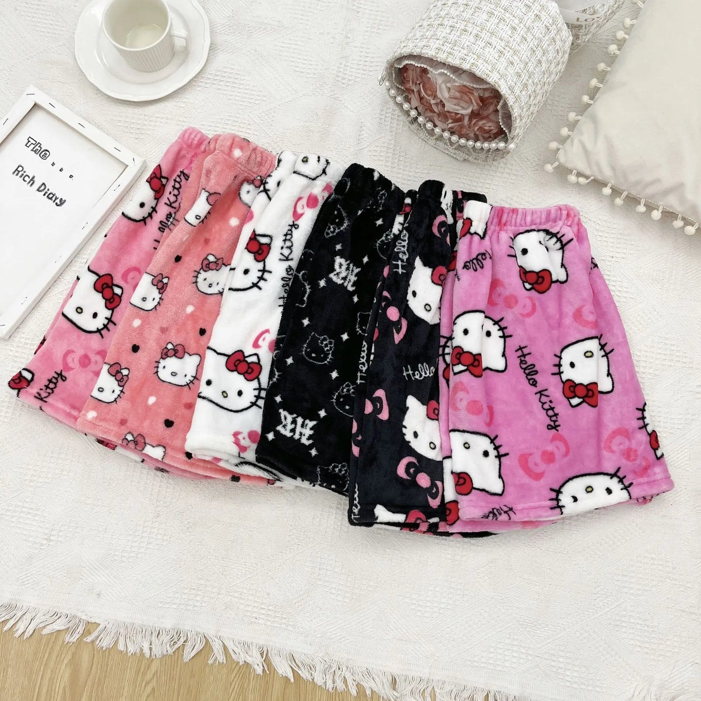 New Sanrio Hello Kitty Kuromi Summer Shorts Cartoon Casual Women's Coral Plush Elastic Soft Shorts Comfortable Home Shorts Gift