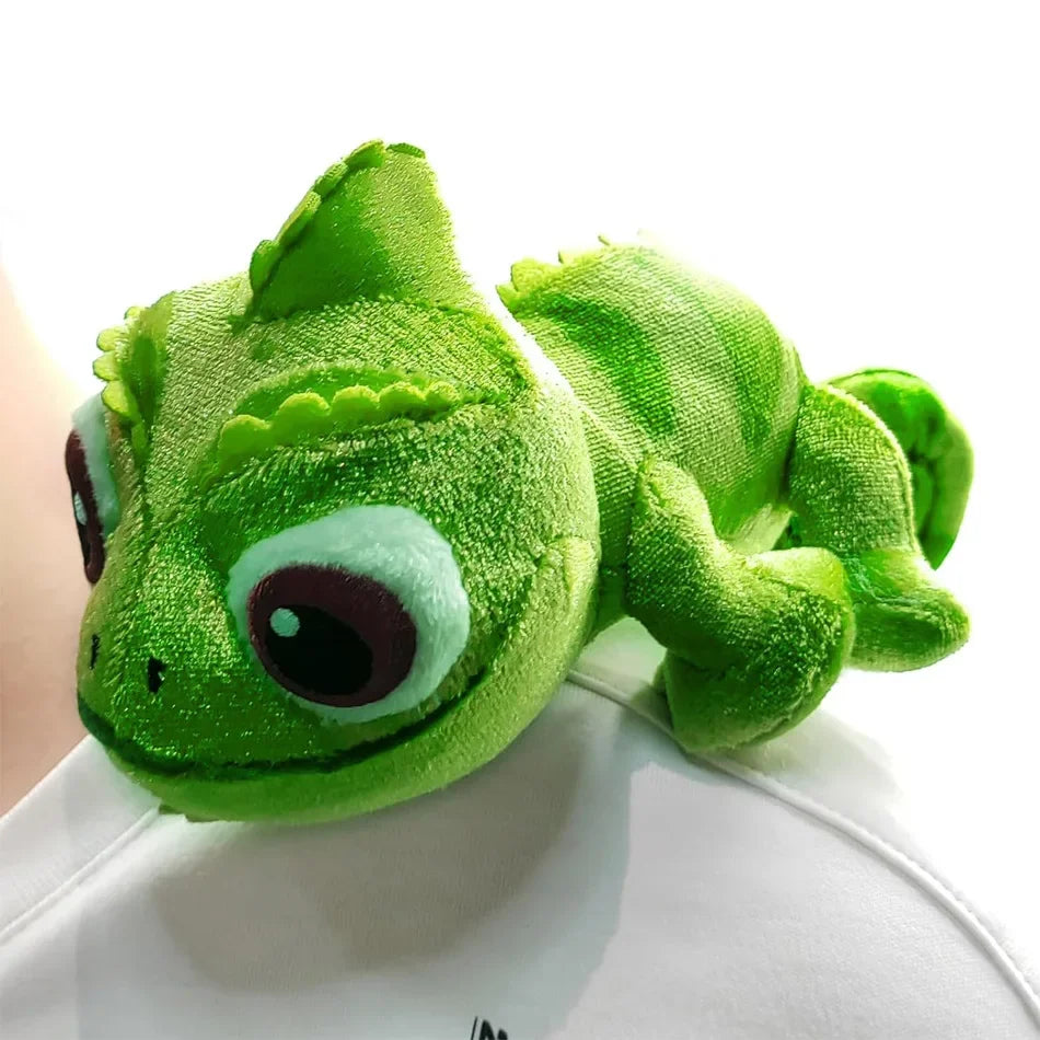 17cm Pascal Rapunzel Chameleon Lying Shoulder Plushie Toy Stuffed Doll Plush Toys Kawaii Pascal Decor Boys Girls Birthday Gifts