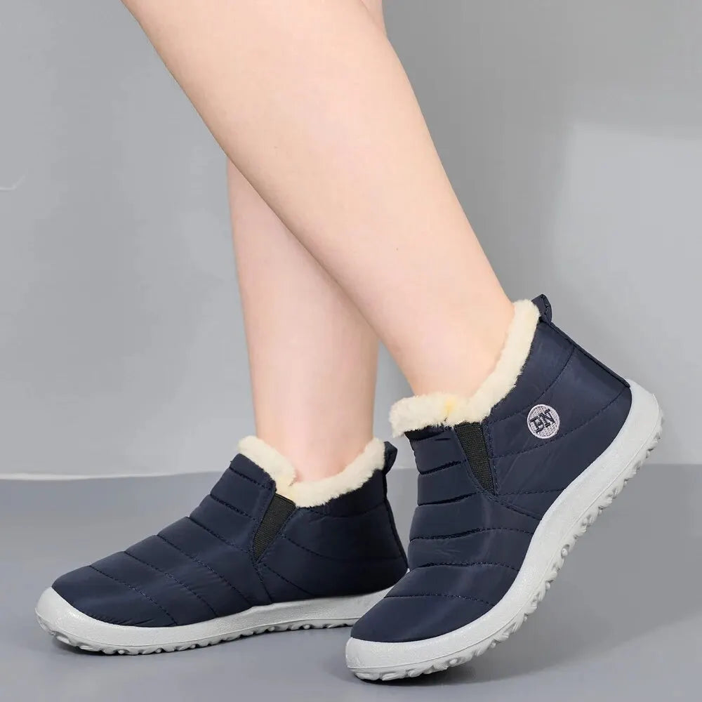 Winter Women Boots Waterproof Snow Boots Causal Ankel Boots Plus Size Women Warm Fur Cotton Shoes Plush