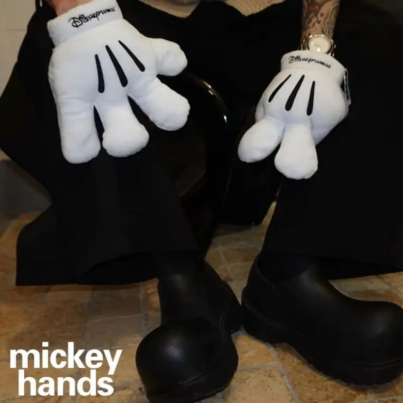 Hot Disney Mickey Mouse Plush Gloves Big Paw Funny Gloves Cosplay Mickey White Gloves Performance Toy Doll Accessories Toy Gift