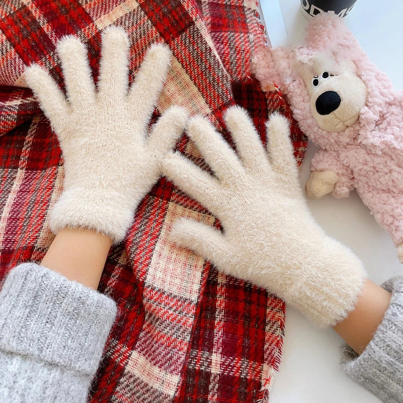 Women Mink Fleece Gloves Winter Warm Plush Five Finger Gloves Outdoor Windproof Plush Gloves Cute Fur Fluffy Mittens