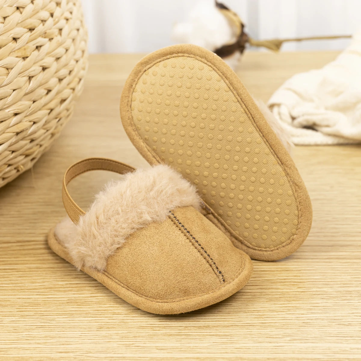 Winter Best Selling Baby Sandals Boys Girls Plush Elastic Casual Baby Shoes Cotton Soft Soles Comfortable Indoor Toddler Shoes