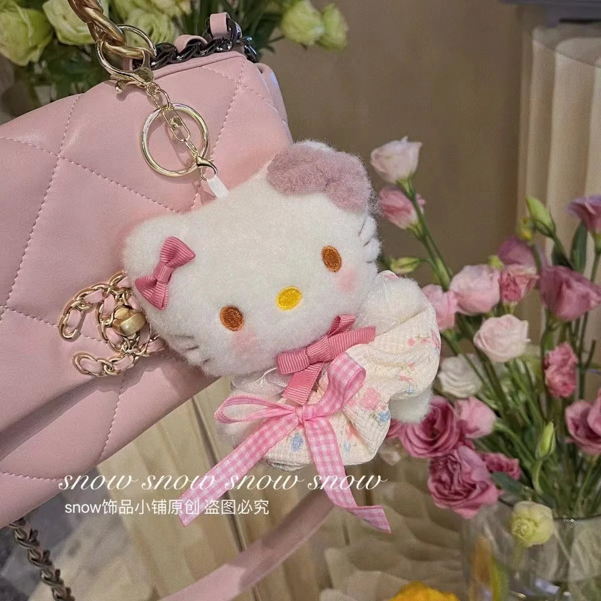 Sanrio Animation Peripherals Hello Kitty Plush Doll Cute Car Keychain Girl Heart School Bag Pendant Creative Holiday Gift