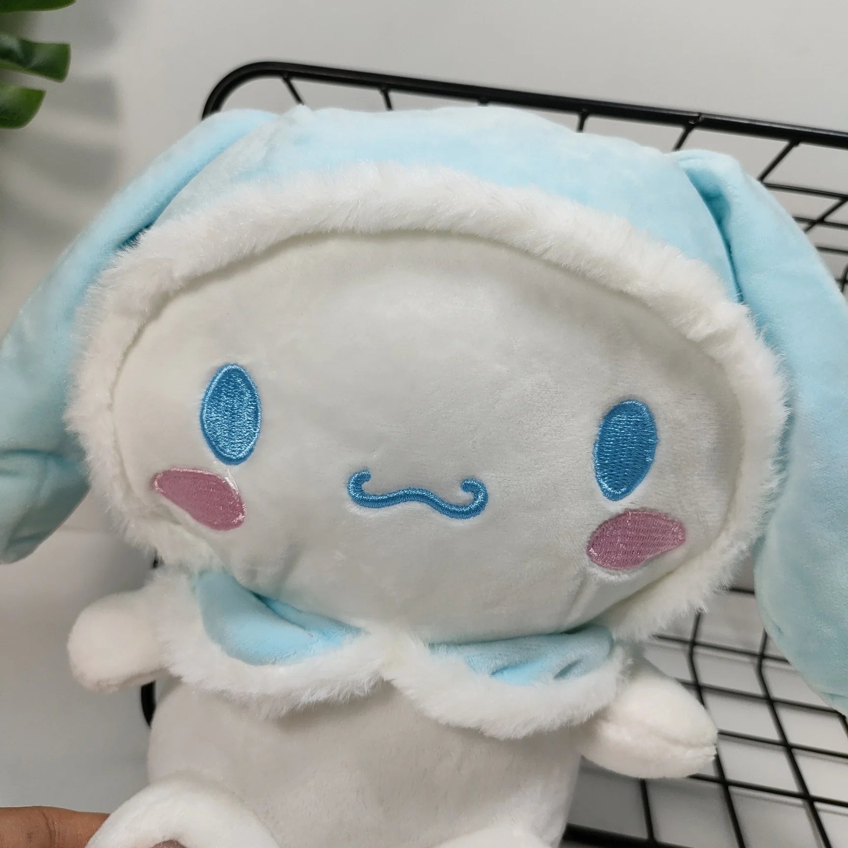 25cm Sanrio Cinnamoroll Plush Toy - Plushy Mart